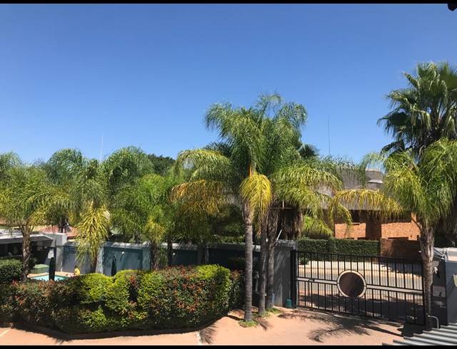 3 BEDROOM APARTMENT FOR SALE IN SCHOEMANSVILLE